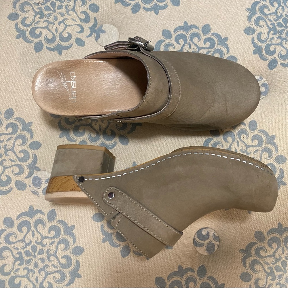 Danso, Marty, clog size 8
